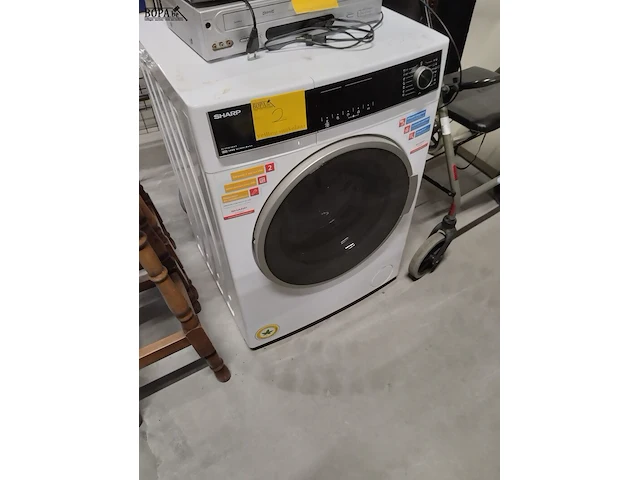 Lot 2 - wasmachine sharp - afbeelding 1 van  3