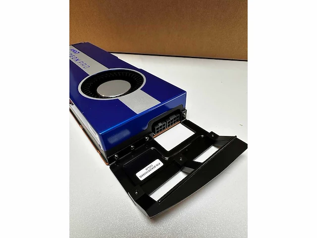 Lot: 2 x grafische kaart hp amd radeon pro w5700 8gb - 5 x mini displayport (2 stuks) - afbeelding 6 van  7