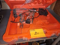 Lot 20 - accu paslode in koffer - afbeelding 1 van  4
