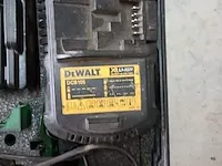Lot 20 - dewalt lasertoestel in koffer met statief - afbeelding 3 van  5