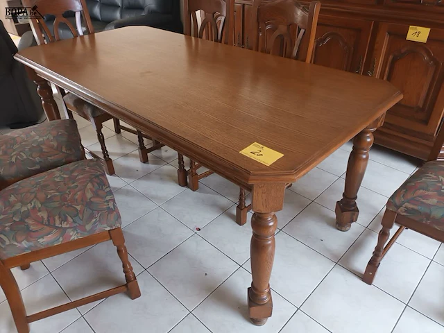 Lot 20 - eetkamer tafel - afbeelding 1 van  3