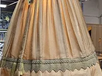 Lot 20 - grote koperen staanlamp hoogte 203 cm - afbeelding 5 van  7