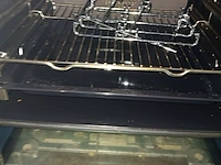 Lot 20 - inbouw oven - afbeelding 3 van  5