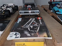 Lot 20 - lego technic fast & furious dodge - afbeelding 1 van  3