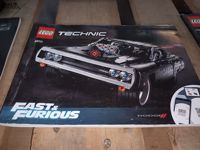 Lot 20 - lego technic fast & furious dodge - afbeelding 3 van  3