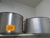 Lot 20 - reeks kookpotten en divers - afbeelding 6 van  8