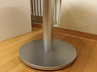 Lot 20 - ronde bijzettafel - afbeelding 3 van  4