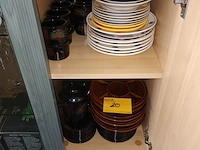 Lot 20 - servies - afbeelding 1 van  3