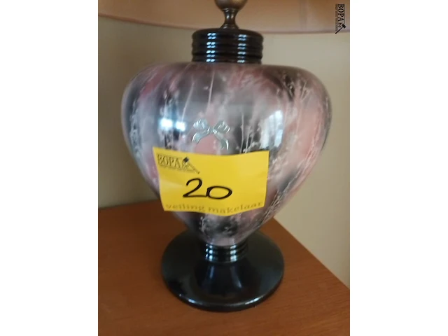 Lot 20 - tafellamp - afbeelding 2 van  3