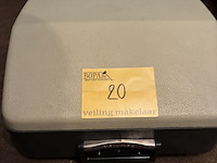 Lot 20 - typmachine triumph - afbeelding 1 van  3