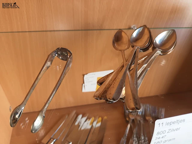 Lot 20 - zilveren bestek. 48 stuks - afbeelding 5 van  6