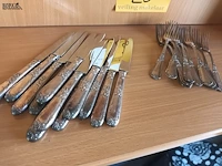 Lot 20 - zilveren bestek. 48 stuks - afbeelding 6 van  6