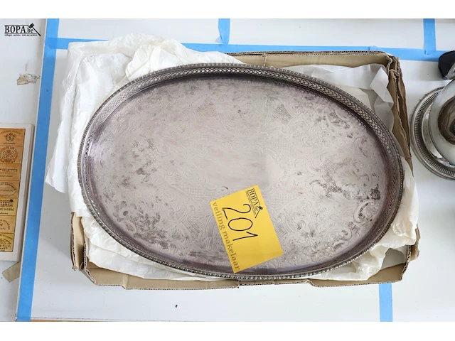 Lot 201 - silverplated koperen dienblad - afbeelding 1 van  5