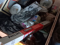 Lot 202 - decoratie materiaal - afbeelding 3 van  4