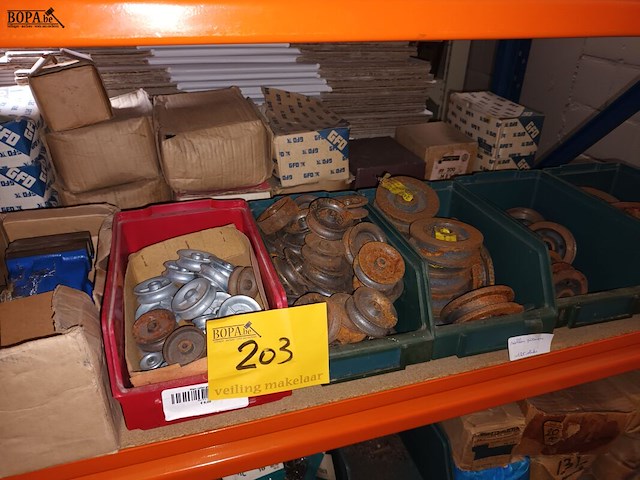 Lot 203 - riemrollen. 125 stuks - afbeelding 1 van  4