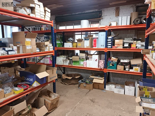 Lot 204 - magazijnstelling - afbeelding 4 van  4