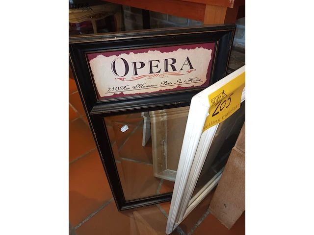 Lot 205 - spiegels. 3 stuks - afbeelding 3 van  3