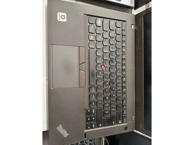 Lot 206 - lenovo laptop, muis (h) - afbeelding 2 van  3