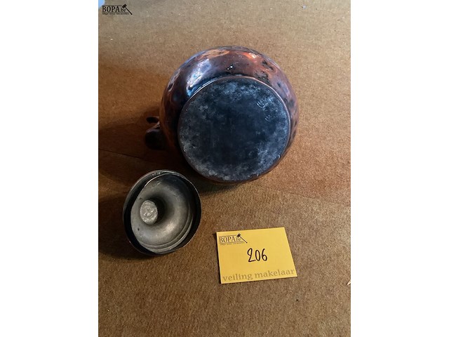 Lot 206 - roodkoperen waterketel - afbeelding 3 van  3