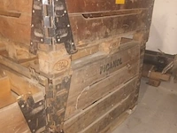 Lot 207 - houten palletbak picanol. 2 stuks - afbeelding 3 van  3