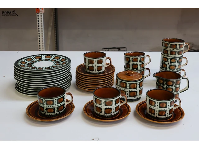 Lot 207 - koffieservies boch in doos - afbeelding 1 van  6