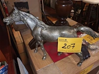 Lot 207 - paard in nikkel