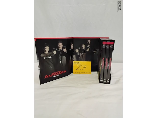 Lot 207 - serie dvd's, anti-maffia, 3 stuks - afbeelding 1 van  1