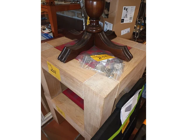 Lot 208 - schaaktafel - afbeelding 3 van  3