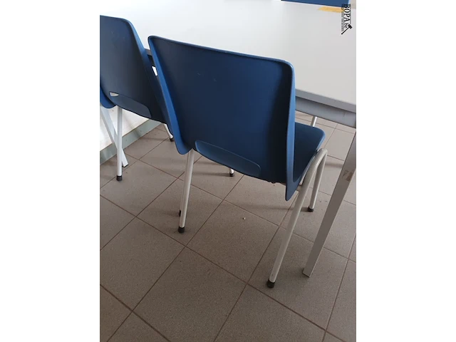 Lot 208 - stoelen ekwo. 20 stuks - afbeelding 2 van  5