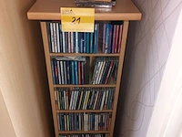 Lot 21 - cd kastje met inhoud - afbeelding 1 van  3