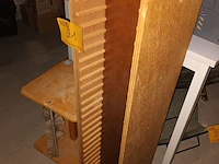 Lot 21 - cd rek en video cassette rek - afbeelding 3 van  3