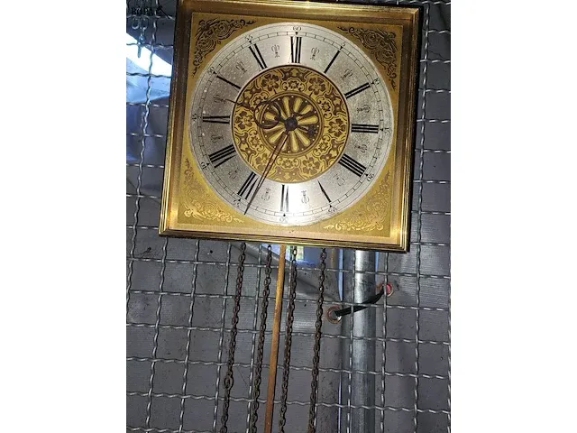 Lot 21 - duivenklokken 2 stuks en wandklok - afbeelding 5 van  6