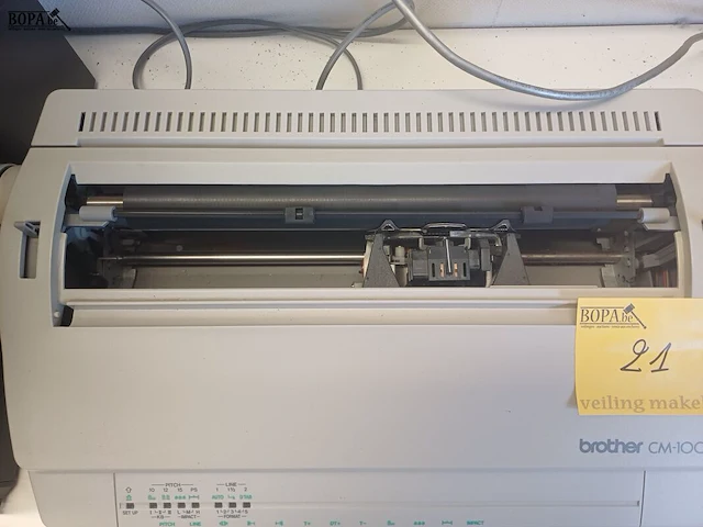 Lot 21 - elektrische typemachine brother - afbeelding 4 van  6