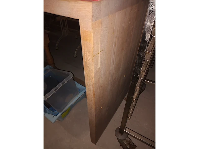 Lot 21 - houten tafel - afbeelding 3 van  4