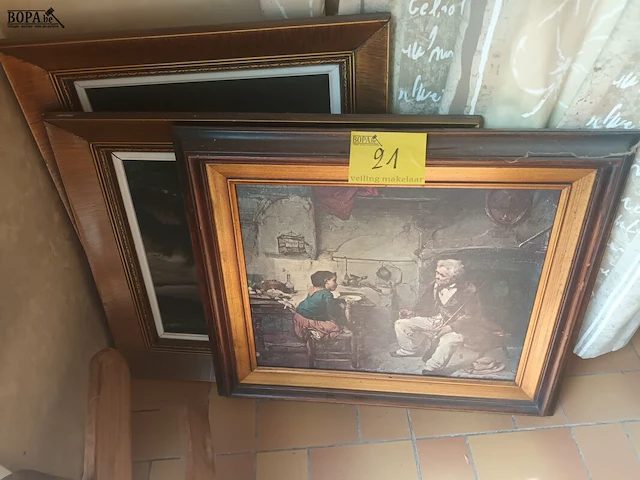 Lot 21 - kaders. 3 stuks - afbeelding 1 van  4
