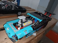 Lot 21 - lego technic dragster - afbeelding 2 van  3
