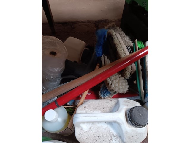 Lot 21 - lot poetsmateriaal - afbeelding 5 van  6