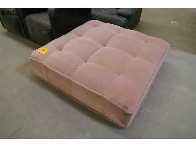 Lot 21 - meubilair - afbeelding 4 van  4