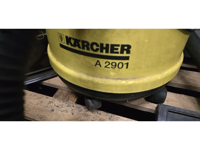 Lot 21 - stofzuiger karcher a 2901 - afbeelding 2 van  3