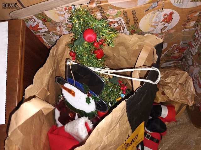 Lot 210 - lot kerstdecoratie - afbeelding 2 van  4