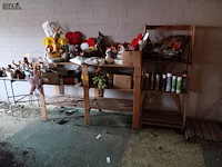 Lot 210 - lot rekjes - afbeelding 1 van  3