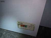 Lot 211 - diepvrieskist miele - afbeelding 3 van  3