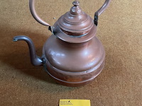 Lot 213 - roodkoperen waterketel - afbeelding 2 van  4