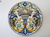 Lot 214 - spaans sierbord - afbeelding 1 van  3