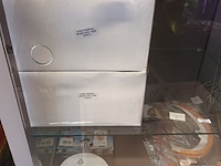 Lot 215 - party materiaal. inhoud vitrine kasten - afbeelding 8 van  8