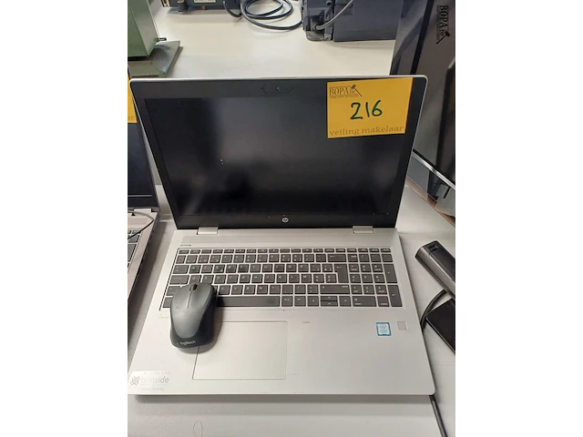 Lot 216 - hp laptop, muis (h) - afbeelding 1 van  3