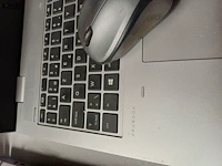 Lot 216 - hp laptop, muis (h) - afbeelding 2 van  3