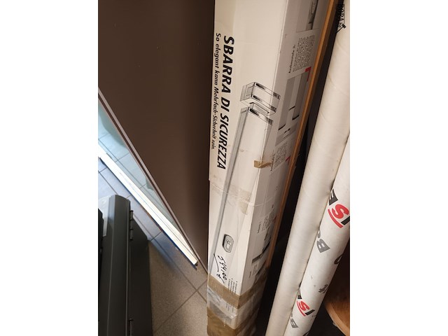 Lot 216 - inbraak beveiliging. 3 stuks - afbeelding 4 van  5