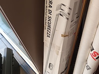 Lot 216 - inbraak beveiliging. 3 stuks - afbeelding 4 van  5