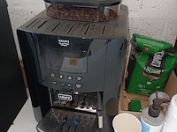 Lot 217 - espressomachine en diversen - afbeelding 2 van  5